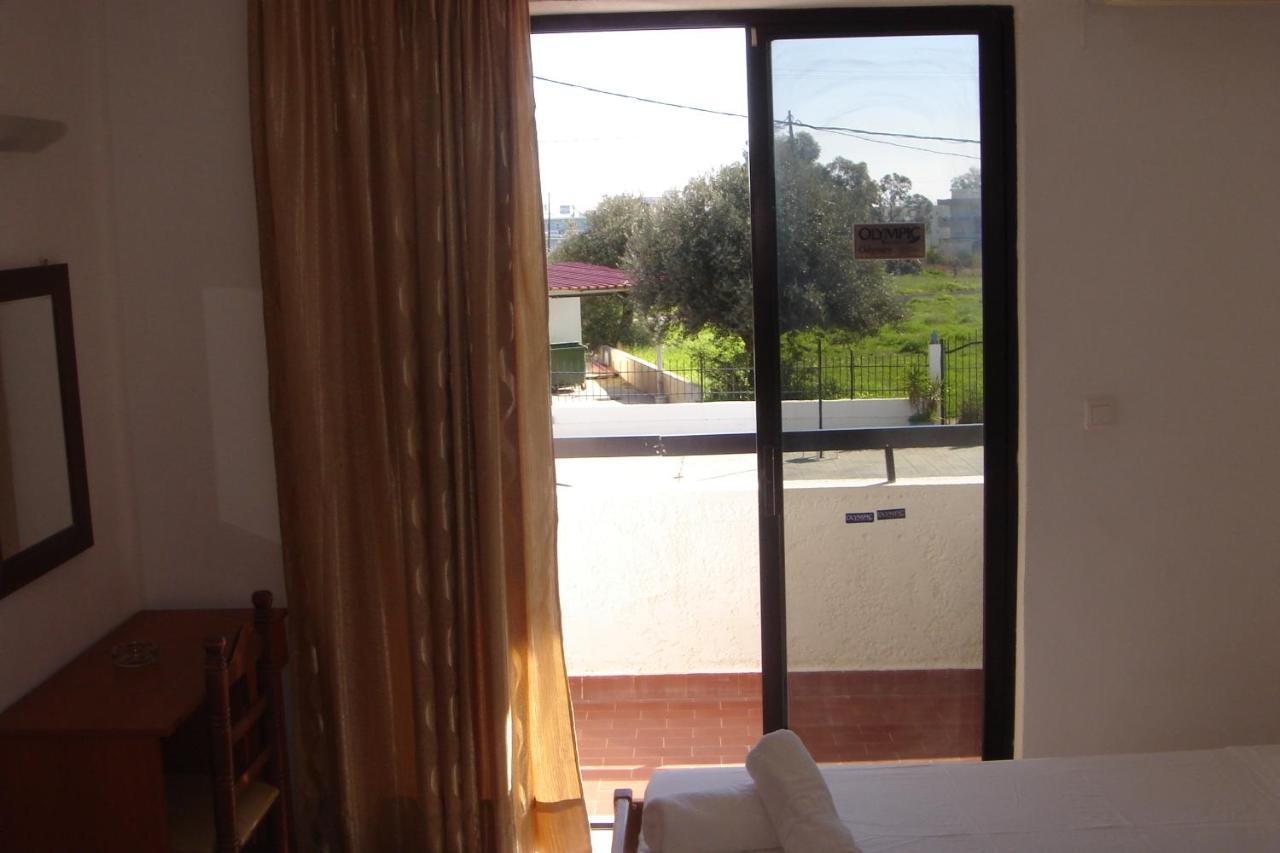 Butterfly Studios, Faliraki Luaran gambar