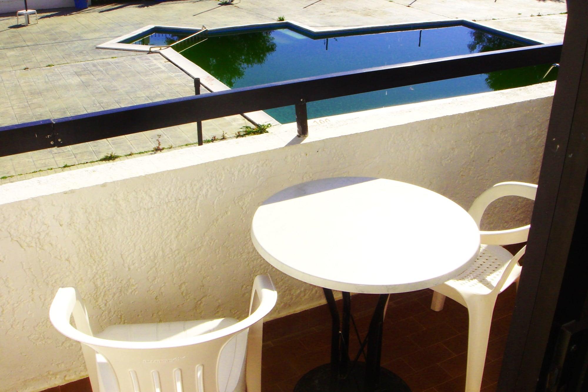Butterfly Studios, Faliraki Luaran gambar